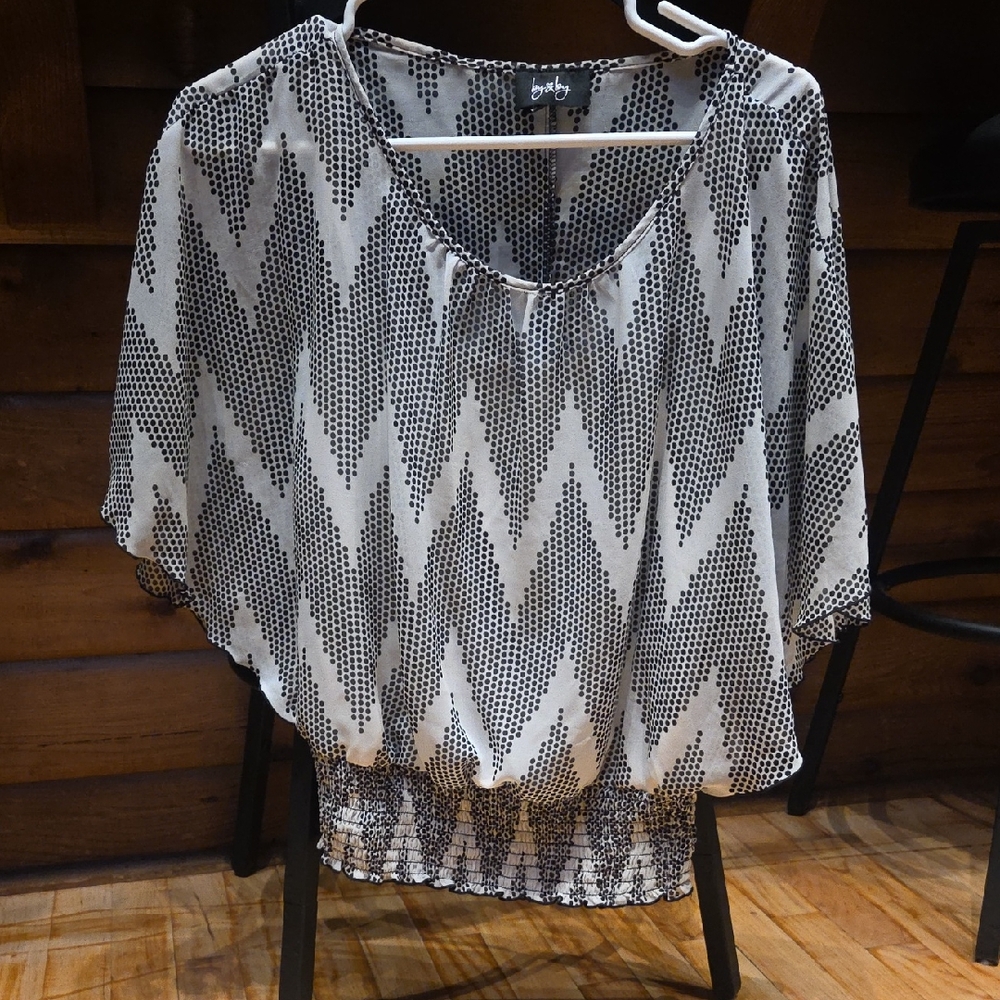 BLOUSE